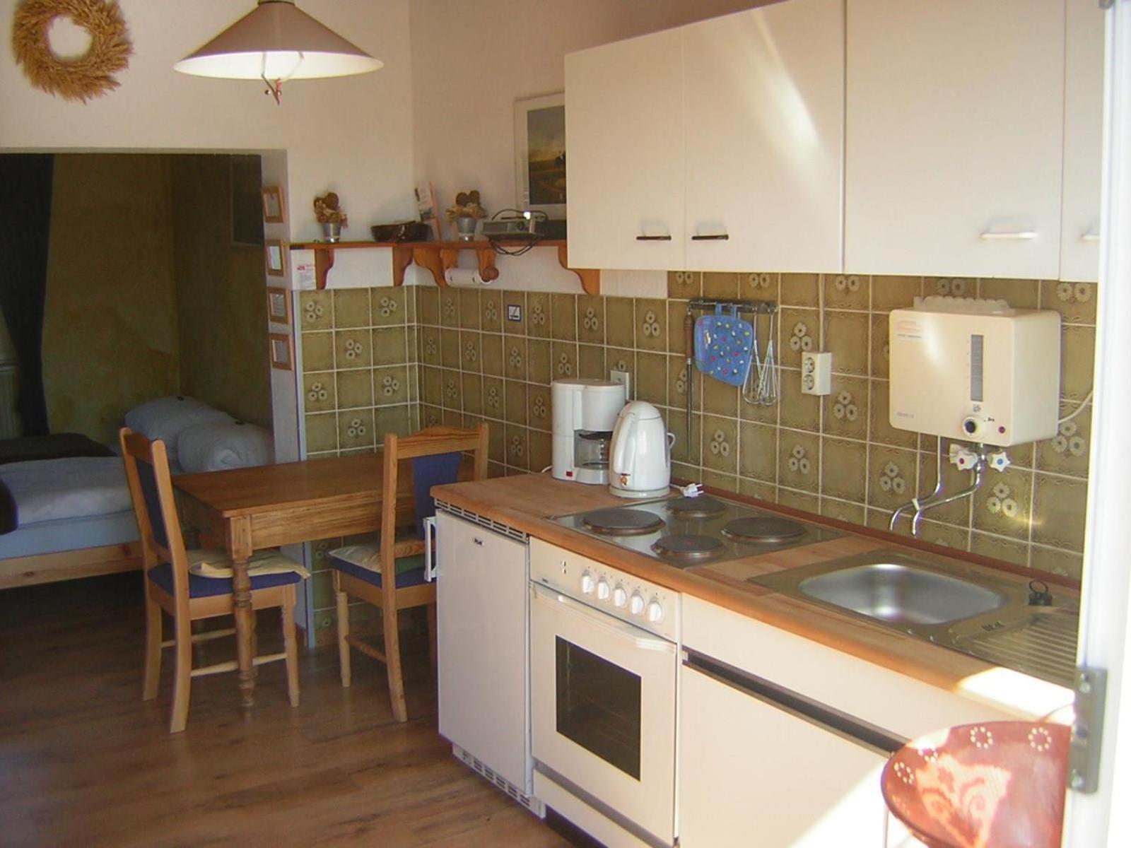 Vila Isi-Hof Schonfeld  Pokoj fotografie